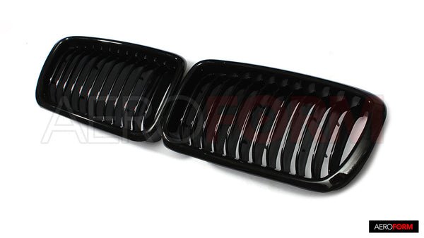 E38 M Performance Front Grille (Glossy Black)