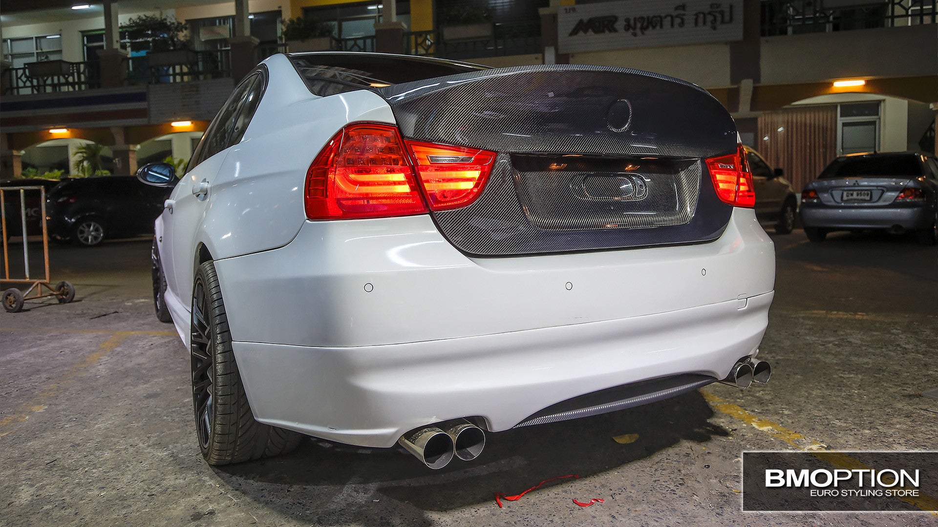 ไฟท้าย E90 LCI OEM LED Tail Lamp (HELLA) - Aeroform Thailand